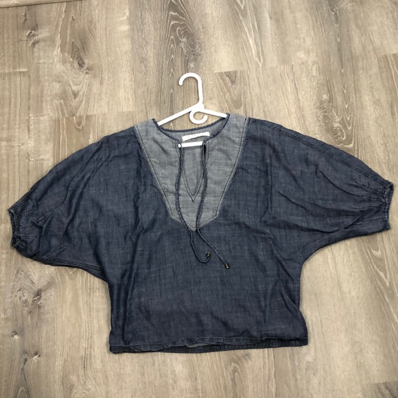Trina Turk Chambray 3/4 Sleeve Top - Picture 1 of 5
